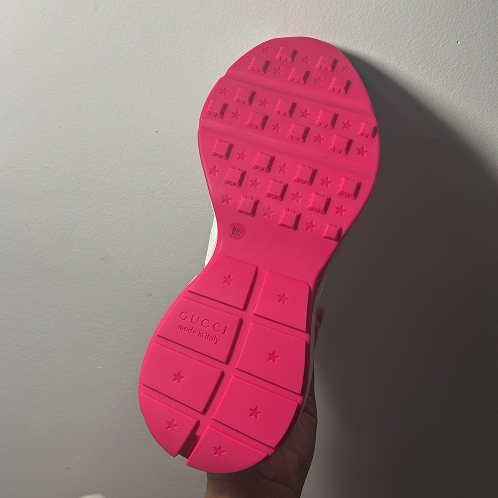 Authentic Gucci Rhytons - Picture 2 of 4